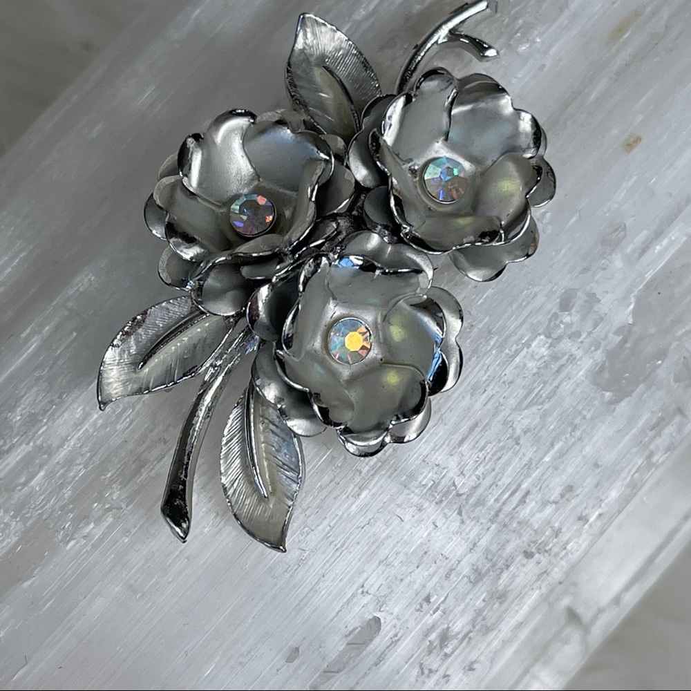 CORO pin VINTAGE floral BROOCH silver + rhinestone FEMININE stylish TIMELESS - Picture 8 of 13